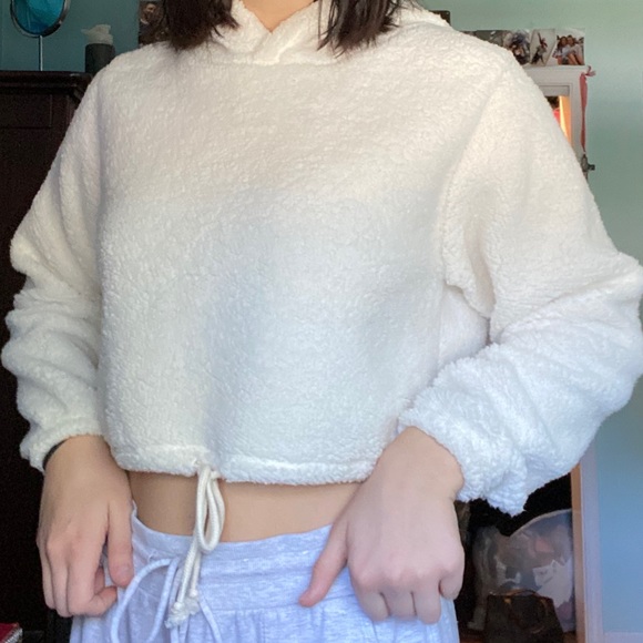 fuzzy crop hoodie